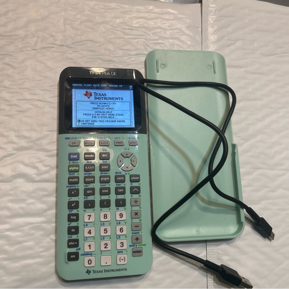Texas Instruments TI-84 Plus CE Graphing Calculator w/ Cable - Mint TESTED